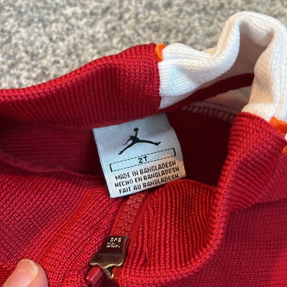 Air Jordan & Adidas warm up bundle! - Picture 5 of 9